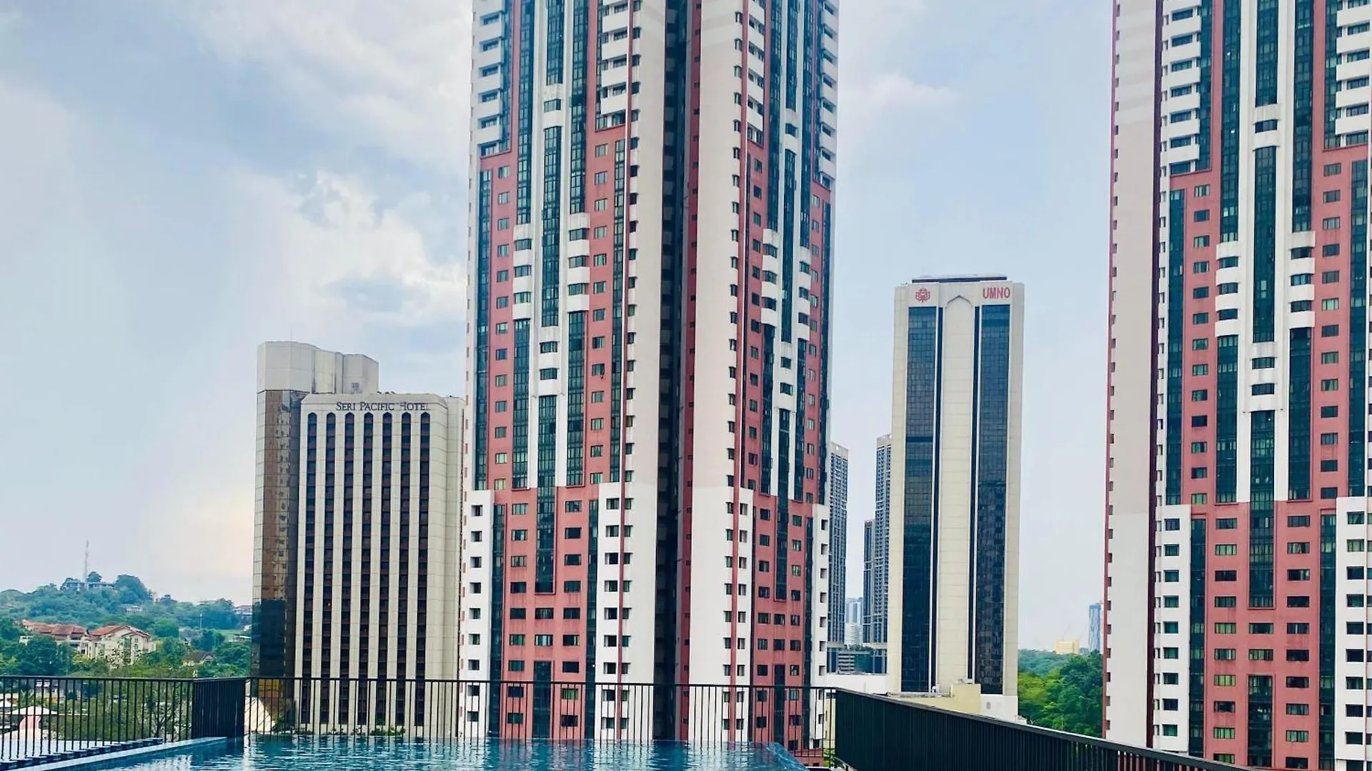 Chambers Residences Zfj World Kuala Lumpur Apartment